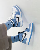 Air Jordan 1 Retro High OG University Blue